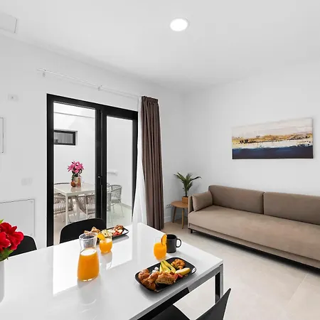 Apartment Palmera Sea View *