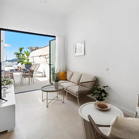 Palmera Sea View Apartment