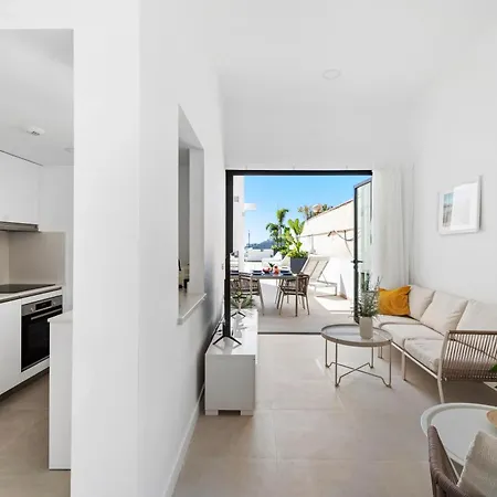 Palmera Sea View Apartment