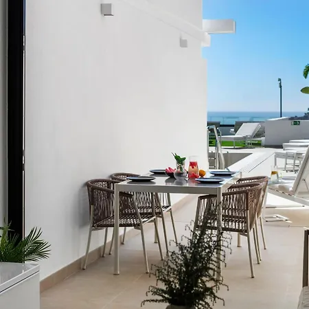 Palmera Sea View *